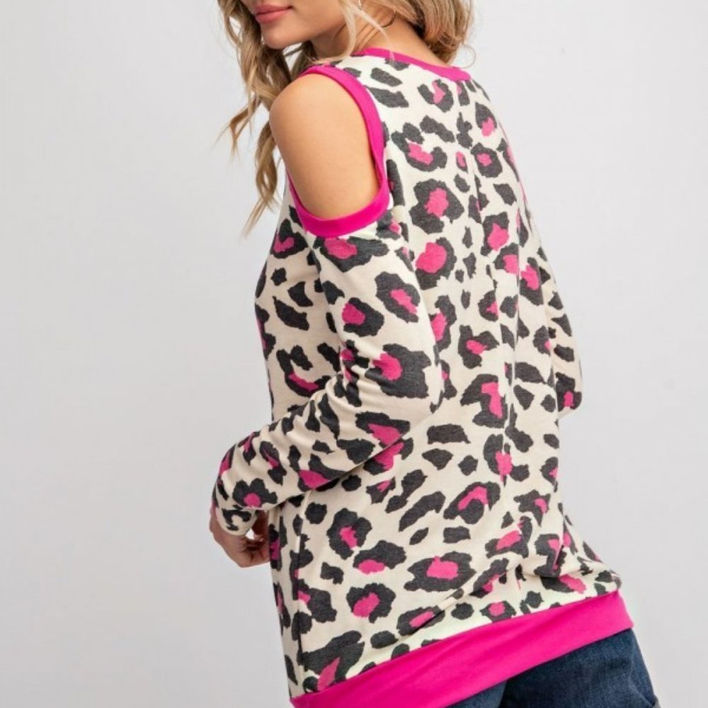 🌷FUSCHIA PINK LEOPARD COLD SHOULDER TOP - Picture 3 of 6